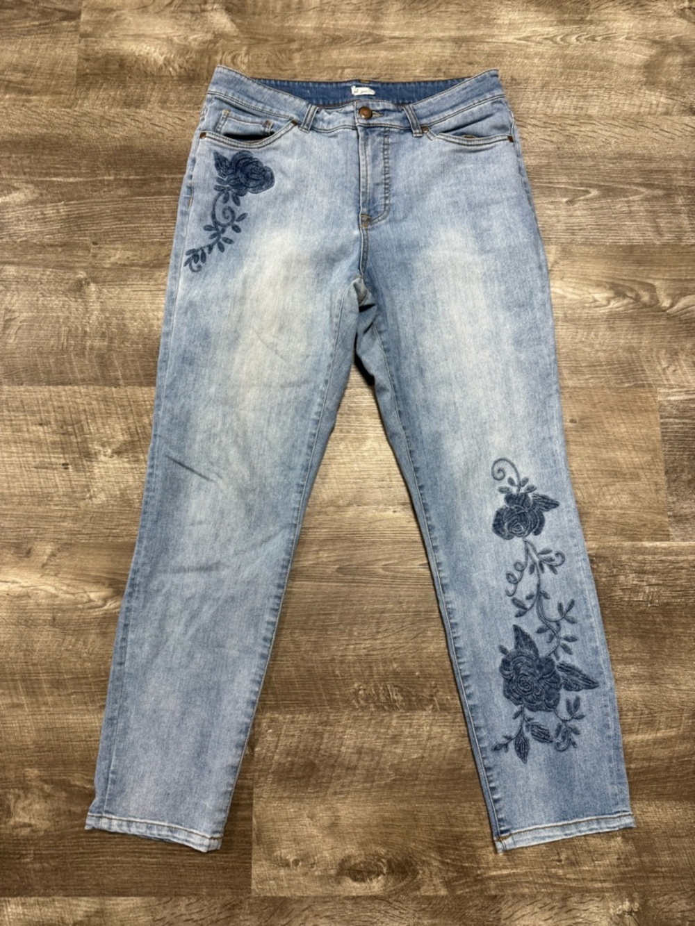Tribal Jeans Embroidered Flowers Size 10